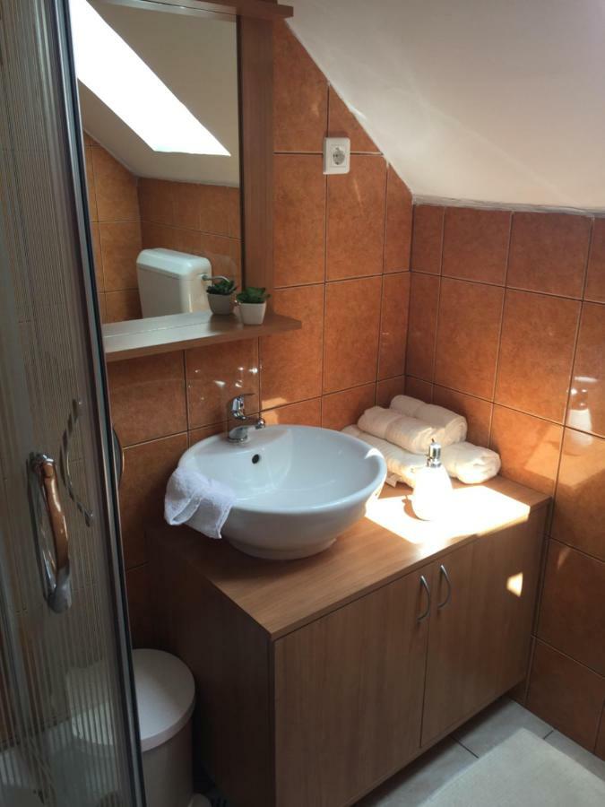 Dosa Tanya, Vendeghaz Hotell Cserepfalu Exteriör bild